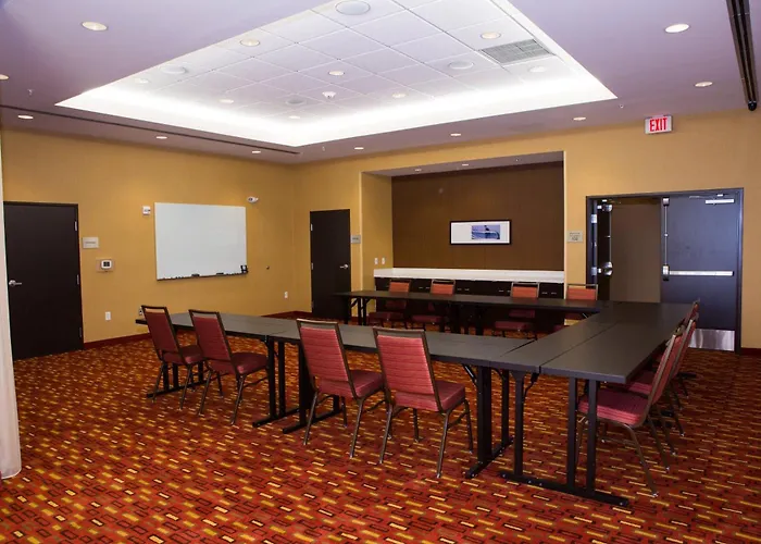 Courtyard By Marriott Lubbock Downtown/University Area