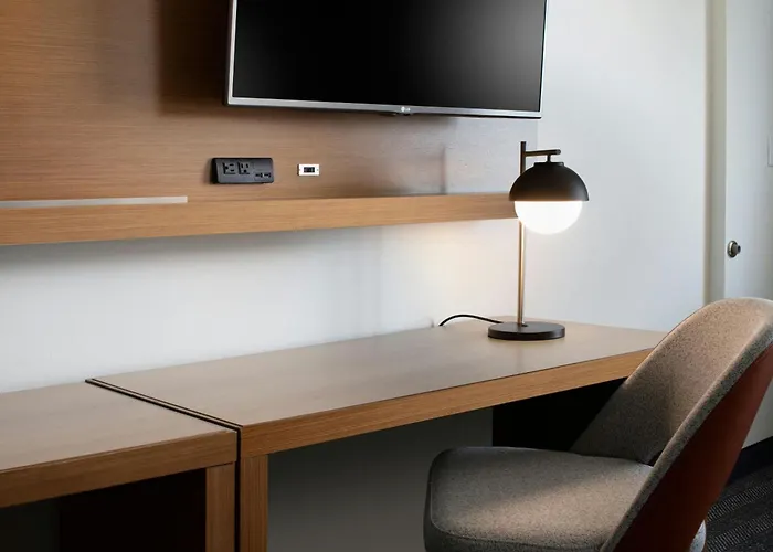 Courtyard By Marriott Lubbock Downtown/University Area